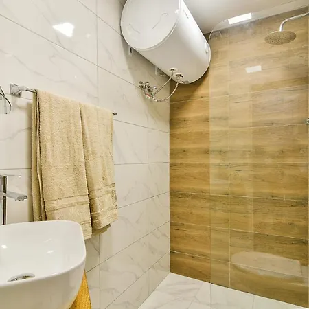 Location Flats In Apartamento Varna