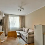 Location Flats In *