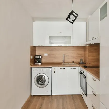Location Flats In Apartamento *